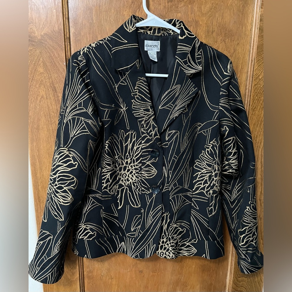 Chico’s gold floral blazer